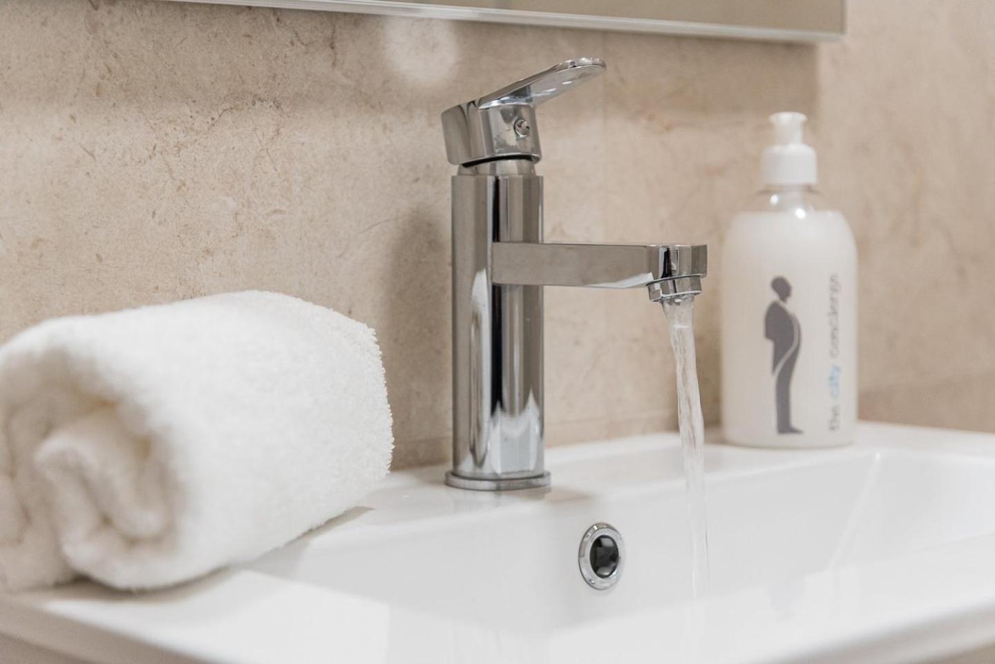 Guestready - Hospitality Atrium - Leite Residence Вила-Нова-ди-Гая Экстерьер фото